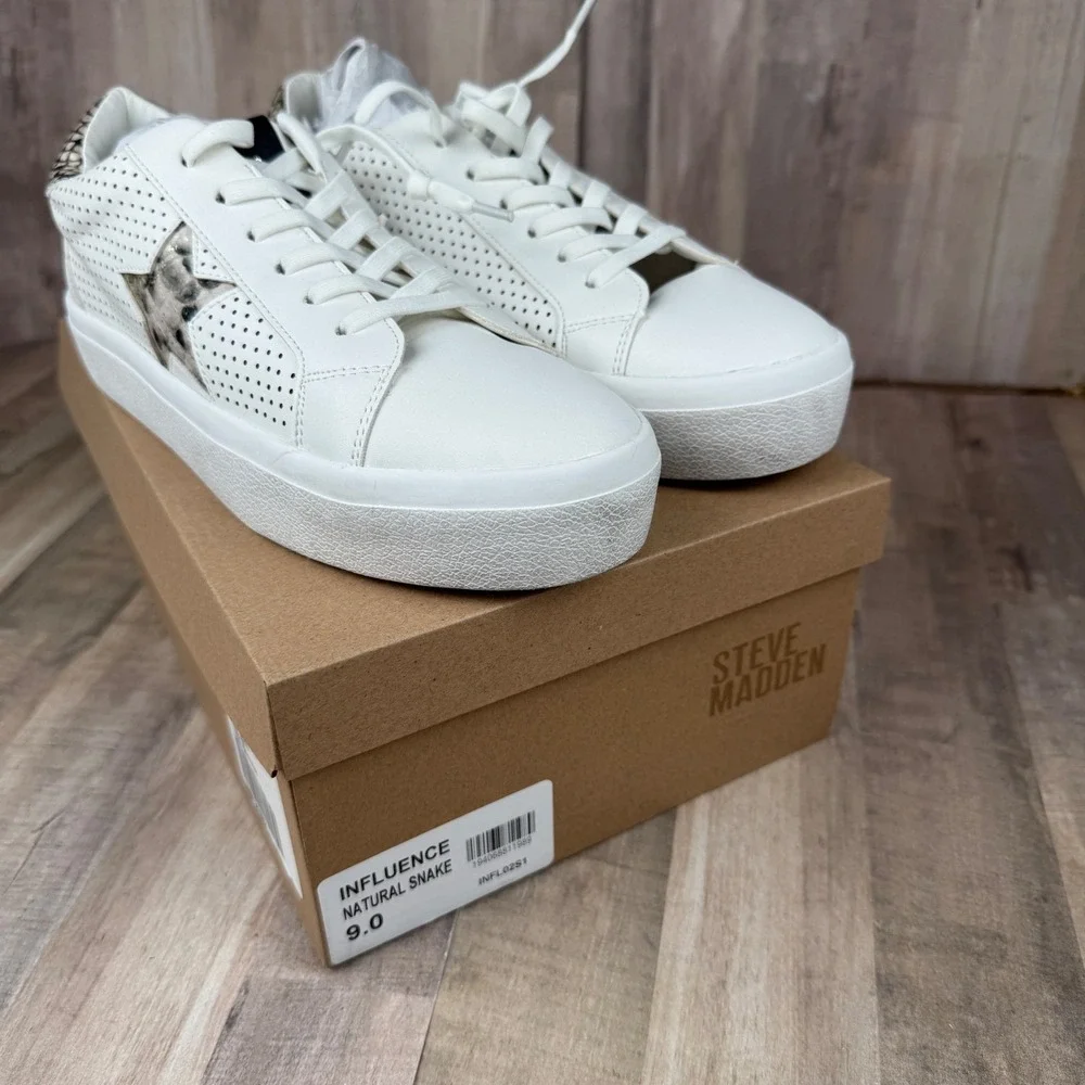 Steve Madden Women's 9M Influence Snake Print Sneakers EUC